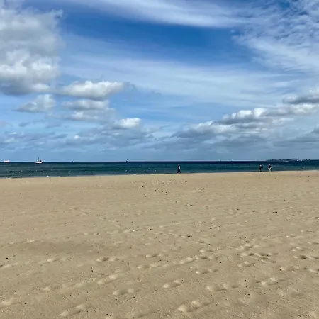 Lesna Sonata Z Tarasem I Ogrodkiem アパート ソポト